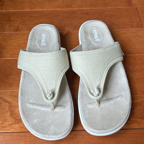 NWT Ryka Flip Flop Sandal Size 8 - Picture 4 of 8